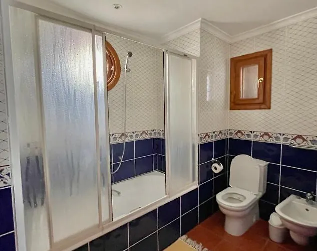 Romantic Pool Overlooking The Islands