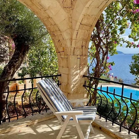 Romantic Pool Overlooking The Islands Kaş